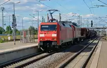 152 133 zog am 22.07.12 einen gemischten G�terzug samt kalter 233 321 durch Bitterfeld Richtung Halle/Leipzig.