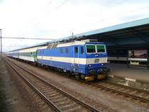 363 052-2 steht am 26.08.12 in Cheb. Ohne Loknummer vorn!?