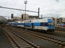 City Elefant 471 066-1 f�hrt am 26.08.12 in Praha hl.n. ein.