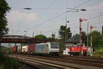 Railpool/RTB 185 684 am 22.5.12 mit einem KLV in D�sseldorf-Rath.