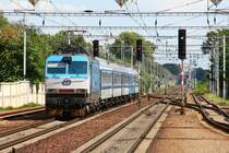 E 150 213 durcheilt Velim auf dem Weg nach Prag - 07/08/2012