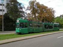Be 4/6S mit der Betriebsnummer 667 f�hrt zur Haltestelle Grosspeterstrasse. Die Aufnahme stammt vom 13.09.2012.