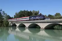 1116 126 �berquert mit EC 113 am 09.09.2012 die Saalachbr�cke zwischen Freilassing und Salzburg.