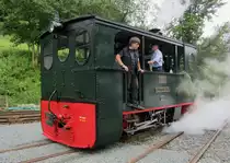 Kasten-Dampflok  PLETTENBERG  zu Gast bei der Sauerl�nder Kleinbahn zum Jubil�um  30 Jahre M�rkische Museums-Eisenbahn e.V.  fotografiert am 01.Juli 2012.