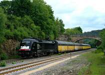 182 528 mit einem ARS-Altmann am 21.06.2011 unterwegs bei M�hren.