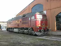 Die Taigatrommel in ganzer Pracht !
BR 120 274 im BW Arnstadt am 16.09.2012