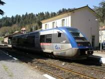 TER Mende-Al�s in G�nolhac. 19.04.2006