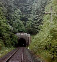 Der schnurgerade Hasselborner Tunnel, 1. H�lfte der 1980iger Jahre.