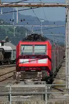 185 113 abgestellt in Erstfeld, 1.10.2011.