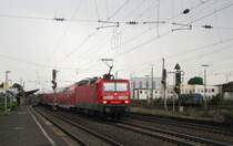 DB 143 078-4 mit dem RE 10521 von Emmerich nach Koblenz Hbf, am 10.07.2012 in Neuwied.