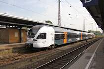 Der RRX Flirt ET 6.04 beim Halt in Wanne-Eickel. Aufgenommen am 28.06.2012.