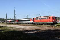 Die 115 261-0 rennt mit IC 187 von Stuttgart nach Z�rich durch Welschingen Neuhausen am 07.09.2012
