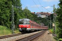 420 456-6 und ein weiterer 420 als S6 nach Weil der Stadt in H�fingen am 10.07.2012