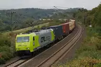 W�hrend sich WLE 81 in Deutschland mit S�uferz�gen rumtreibt, kommt nun immer eine Aushilfslok von CFL Cargo Deutschland vor dem Bierzug (DGS 69438 M�nchen Riem - Warstein) zum Einsatz. Dieses Mal war es sogar die wie aus dem Ei gepellte 185 534-5 im Alpha Trains look, bei Altenbeken am 29.09.2012.
 