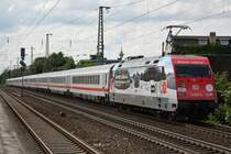 101 025 schiebt am 10.6.12 ihren IC durch D�sseldorf-Oberbilk.