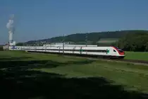 RABDe 500 003-9 f�hrt am 19.8.12 als ICN 519 von Olten Richtung Aarau, hier bei Sch�nenwerd.