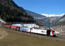 185 664 + 185 662 mit dem Winner-KLV nach Wuppertal am 08.03.2011 unterwegs bei St. Jodok am Brenner.