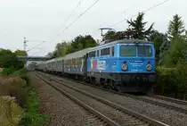 1042 520-8 ist mit dem Sonderzug DPF 349 Trier - Stuttgart am 06.10.2012 in B�hl Iggelheim