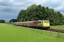 111 024-6 mit einem Regionalexpress in Gro�karolinenfeld am 17.07.2012