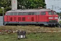 Am Abend des 23.9.2012 steht im DB Museum in Koblenz-L�tzel die 218 217-8 auf einem Abstellgleis an der Drehscheibe.