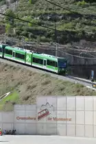 Zug der Bergbahn Monistrol-Montserrat kurz vor der Station Monistrol Vila. Die Bahn wurde erst 2003 wiederer�ffnet. Zuvor herschte bis 1957 noch Dampfbetrieb. Von der alten Bahn sind nur die Tunnels und einige wenige Geb�ude erhalten. Die Triebfahrzeuge sind wie unschwer zu erkennen aus dem Hause Stadler. Der Grossunterhalt der Triebwagen findet in den Hauptwerkst�tten der FGC statt. Die „Ferrocarrils de la Generalitat de Catalunya“ betreiben nebst Vorortbahnen auch noch eine weitere Bergbahn in den Pyren�en, Ribes-Nuria. 