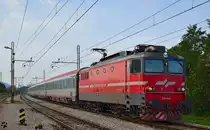 S� 342-014 zieht MV247 'Citadella' durch Pragersko Richtung Budapest. /5.10.2012