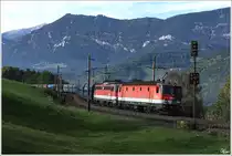 1144 072 + 1142 613 ziehen einen Erzzug �ber die Semmering Nordrampe. Am Zugschlu� waren auch noch 1144 120 + 1144 265. 
Eichberg 18.10.2012