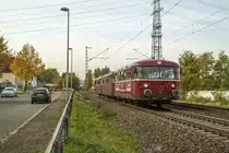 Eine dreiteilige Schienenbusu Ganitur in Wei�enturm am 20.10.2012