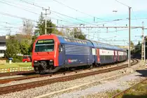 450 092 als S2 nach Ziegelbr�cke in Effretikon - 16/10/2012