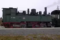 99 5902 s�uselt am 13.10.2012 gegen 14:14 Uhr auf dem Brocken vor sich hin.
Die R�ckfahrt mit dem Sonderzug wird sp�ter erst sein. Wind - Nebel -K�lte.