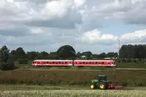 Ein 628er auf der Fahrt von Kiel nach Flensburg, als RB21910, bei Rieseby am 01.07.2011. 