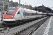 ST. GALLEN (Kanton St. Gallen), 04.10.2012, ICN 500 013 mit ICN 500 040 (vorderes Zugteil) als IC 527 von Genève-Aéroport im Endbahnhof St. Gallen