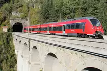 442 200 alias Talent 2, auch genannt Hamster, als 97650 �ber das Krausel-Klause Viadukt von Semmering (Sem) nach Payerbach-Reichenau (Pr); am 06.10.2012