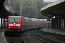 146 018 mit RE4 am 25.10.2012 in Wuppertal Hbf.