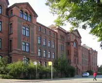 Geb�ude der ehem. Reichsbahn-Direktion Schwerin, Schwerin [27.09.2009]