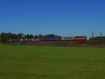 Am 31.10.12 war �BB 1144 105 unterhalb von Rann bei Gro�karolinenfeld mit KT 42179 (Bremen Grolland - Verona Q.E.) unterwegs.