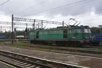 WĘGLINIEC (Woiwodschaft Niederschlesien/Kreis Zgorcelec), 10.10.2012, ET22-645 im Bahnhof Węgliniec
