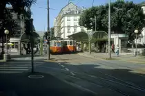 Gen�ve / Genf TPG Tram 12 (Be 4/4 713 / B 321) Rond-Point de Plainpalais am 16. Juli 1983.