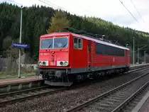 155 099 als Schiebelok uber den Frankenwald auf dem Weg nach Pressig-Rothenkirchen in F�rtschendorf am 02.11.2012