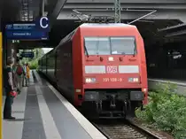 Berlin-Gesundbrunnen am 15.09.2012,es hat Einfahrt der versp�tete IC 2355 Richtung Binz