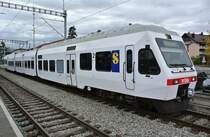 BLS Nina, RABe 525 038-6, abgestellt in Ins, 04.11.2012.

