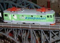 Neues auf dem Modellbahnmarkt vom hohen Norden: M�rklin-Zugpackung 26727 mit Lok Rc2 Nr.13 und 3 Panoramawagen der tagkompaniet. Die Lok kommt von der SJ, die Panoramawagen sind ehemalige TEE-Wagen der DB. tagkompaniet f�hrt alle Personenz�ge zwischen Stockholm bzw. G�teborg und Kiruna - Narvik bzw. Lulea.