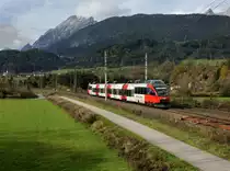Der 4024 020 als R nach Kufstein am 03.11.2012 unterwegs bei Terfens.