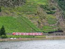 RE12011 in den Weinbergen bei M�den; 120828