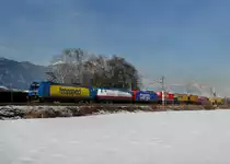 185 518 + 185 512 + Re 482 0xx mit DGS 43101 am 25.02.2009 unterwegs bei Brixlegg.