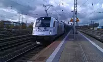 1216 955 durchf�hrt am 02.11.2012 mit einem Autotransportzug den Regensburger Hbf. 