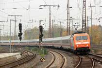 Märklin 120 112-8 am 16.11.2012 in Essen Hbf. Der Lokführer wollte nicht auf diesem Foto zu erkennen sein.