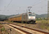 185 538-6 mit geschlossenen ARS Autotransportwagen in Fahrtrichtung S�den. Aufgenommen am 25.07.2012 in Mecklar.