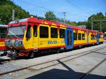 Triebwagen Beh 4/8 91 der( BVB = Bex - Villars - Bretaye.. 1000 mm.. TPC Gruppe )vor dem Depot in B�vieux am 30.07.2006