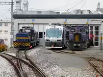 MOB Goldenpass - Disellok Gm 4/4 2003 und Zahnradtriebwagen Beh 2/4  71 und Tm 2/2  V 121 vor den Toren der MOB Goldenpass Werkst�tte in Chernex am 24.11.2012